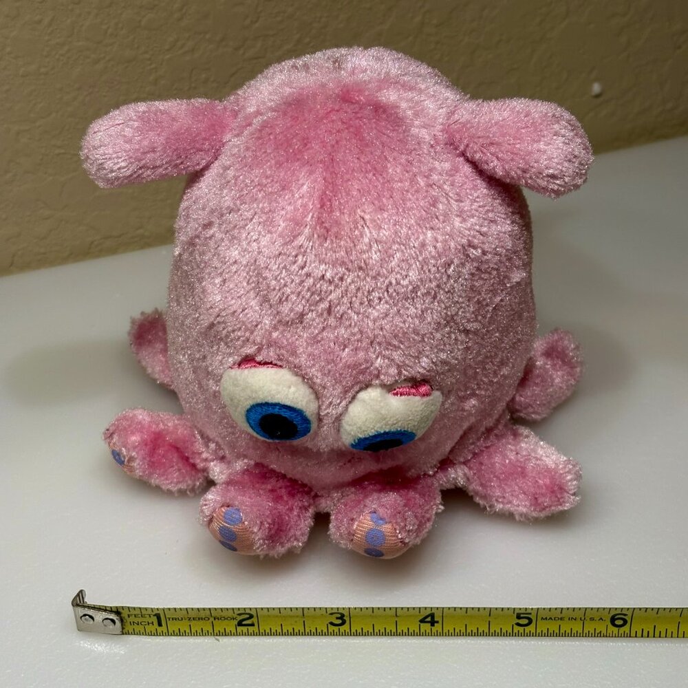 Disney Store - Finding Nemo Pearl the Octopus Plush Pink - Picture 7 of 7